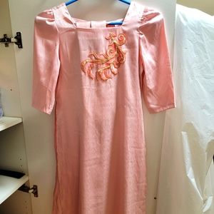 Girls Pink size 10 Ao Dai. New never worn